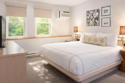 The Villages at Ocean Edge Resort & Golf Club, Brewster