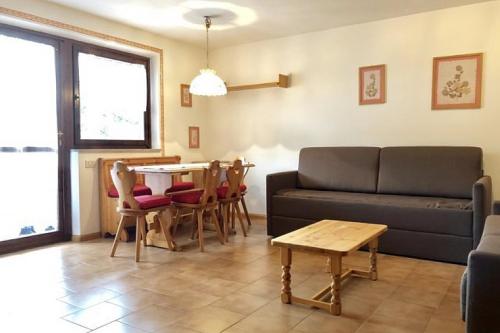 Il Gufo Bianco - Holiday Apartment a Cavalese