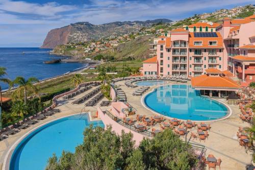 Peldbaseins, Pestana Royal All Inclusive Ocean & Spa Resort in Madeiras Sala