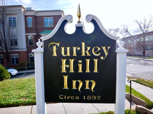 Turkey Hill Inn - image 13