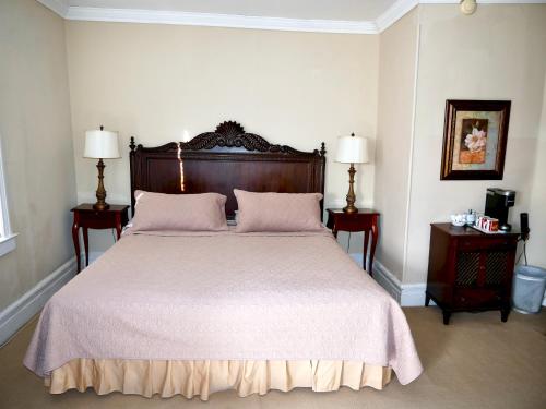 Turkey Hill Inn - image 9