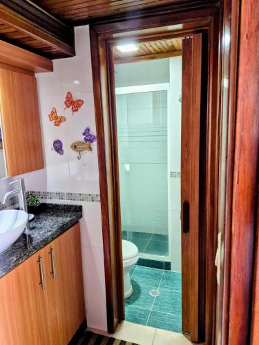 Tucacas, relax, vista al mar, Cómodo apartamento, planta eléctrica 100 piscina y playa (Tucacas, relax, vista al mar, Comodo apartamento, planta electrica 100 piscina y playa) in Boca de Aroa