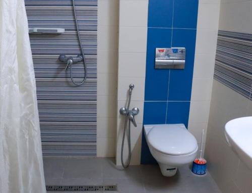Douche, Aqua Vista Studio in Hiboun