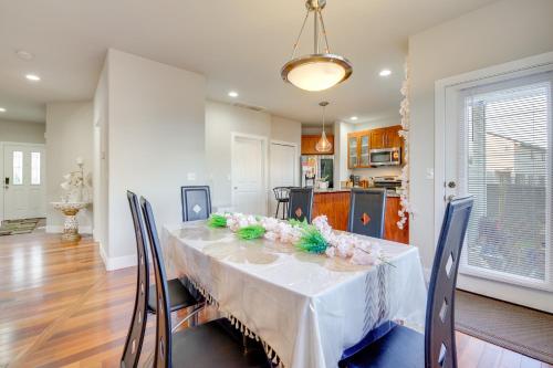 Gateway to Seattle! Lynnwood Home w/ Gazebo & Yard in Paine Field-Lake Stickney (WA)