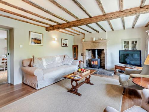 Seadmed, 4 Bed in Hope Valley oc-pk939 in Calver