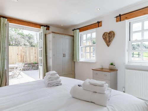 2 Bed in Wadebridge oc-82682 gîte à louer Little Petherick
