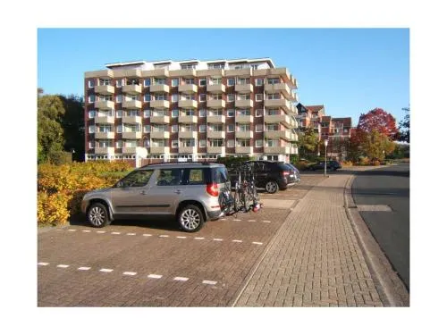 "At Low 8" Merchant in Horumersiel, Deutschland