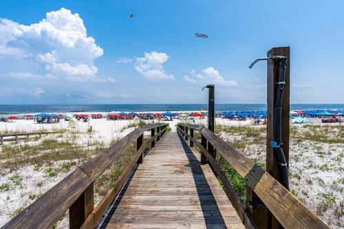 Summer Salt by Youngs Suncoast – Orange Beach, AL