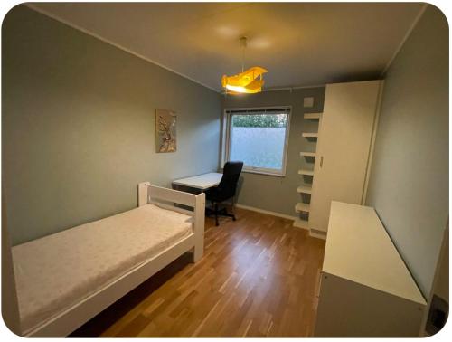 3 rooms Apartment in North Stockholm in 우르스비크