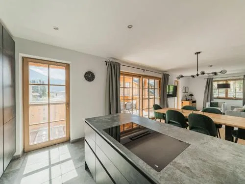 Apartment Dachstein West 3 by Interhome in Russbach, Österreich