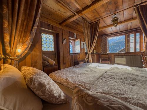 Gulta, Chalet Le Zirizui - Authentique refuge alpin avec vue imprenable in Liddes