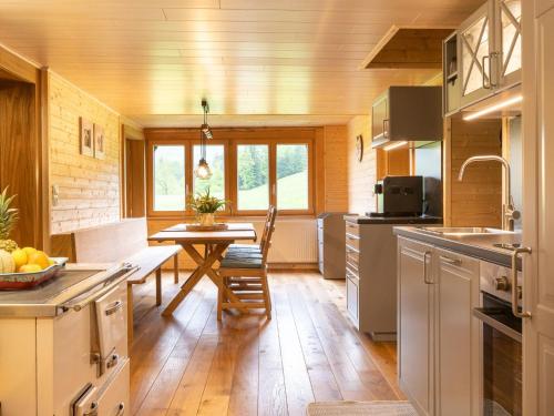 Apartment Liebevoll sanierte Wohnung in einem alten Bregenzerwälderhaus by Interhome (Apartment Liebevoll sanierte Wohnung in einem alten Bregenzerwalderhaus by Interhome) in Schwarzenberg