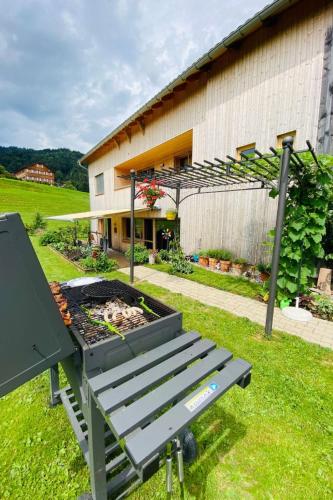Apartment Liebevoll sanierte Wohnung in einem alten Bregenzerwälderhaus by Interhome (Apartment Liebevoll sanierte Wohnung in einem alten Bregenzerwalderhaus by Interhome) in Schwarzenberg
