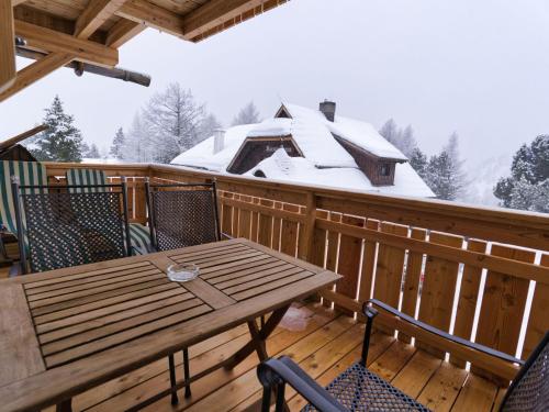 Apartment Appartement Kärntnerhaus in Falkertsee by Interhome (Apartment Appartement Karntnerhaus in Falkertsee by Interhome) in Falkert