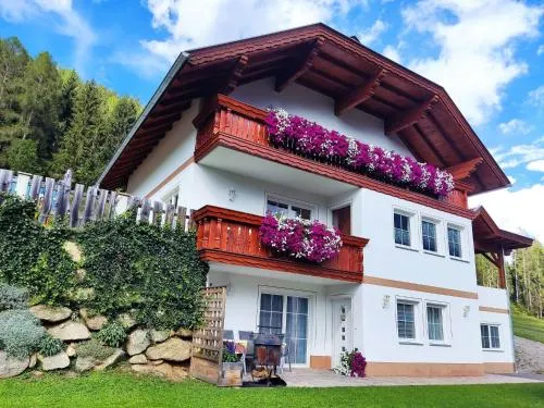 Apartment Wohnung Michaela in Flattach by Interhome in Flattach, Österreich
