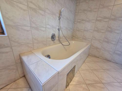 Holiday Home Beim Rauter – Emberg by Interhome in 德勞塔爾貝格