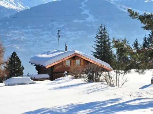 Holiday Home Chalet Mein Traum by Interhome in Savièse, Schweiz