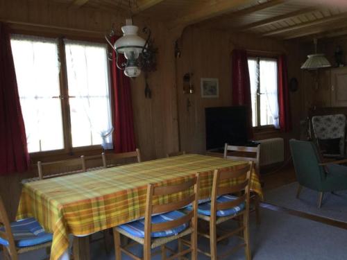 Holiday Home Chalet mit grossem Umschwung by Interhome in 沙爾梅