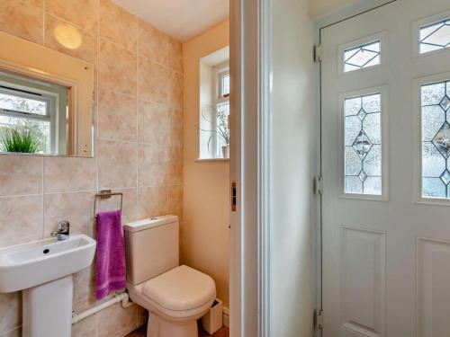 2 Bed in Keswick oc-sz026, Keswick (photo 9)