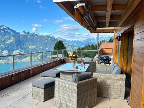 Apartment Panorama-Beatenberg by Interhome in 貝阿滕貝格