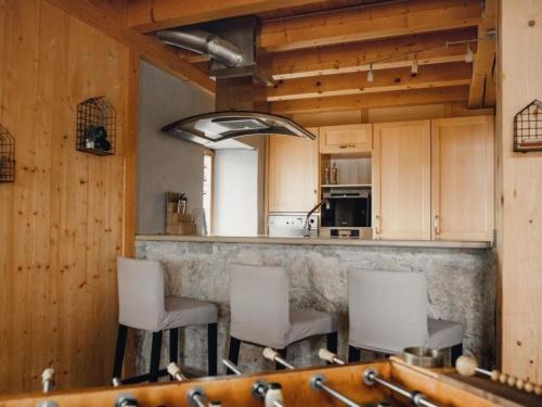 Apartment Wohnung in altem- renoviertem Bauernhaus by Interhome in Le Locle