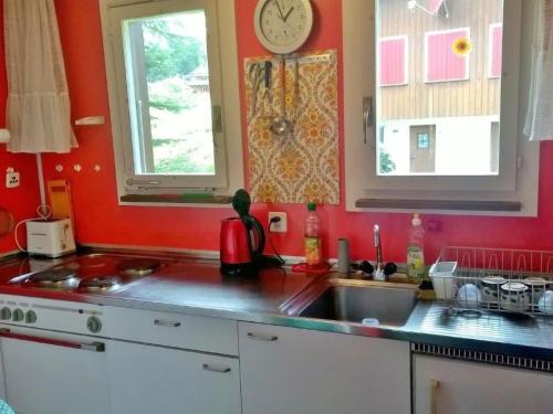 Holiday Home Chalet Magnus am Sarner See by Interhome in سارنين