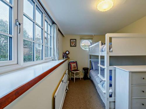 Iekārtas, 4 Bed in Brancaster oc-kt196 in Brancaster
