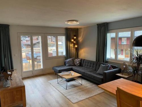Apartment Spring Inn Apartment by Interhome in Schattenhalb