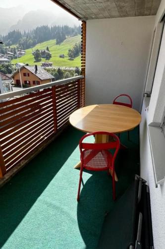 Apartment Gemütliche Ferienwohnung im Zentrum Sörenberg by Interhome (Apartment Gemutliche Ferienwohnung im Zentrum Sorenberg by Interhome) in Серен Берг