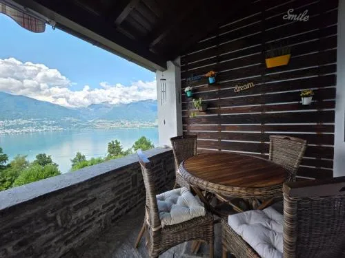 Apartment Casa Melitta' Ferien mit schönem Seeblick by Interhome in Gambarogno, Schweiz