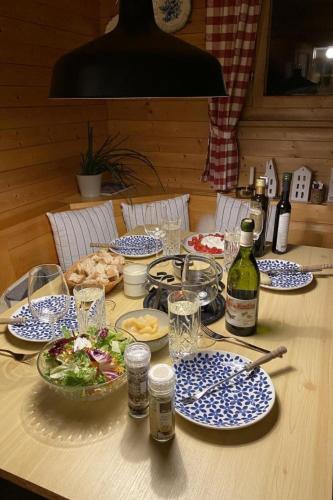 Apartment Chalet Bacchus - OG by Interhome in Серен Берг