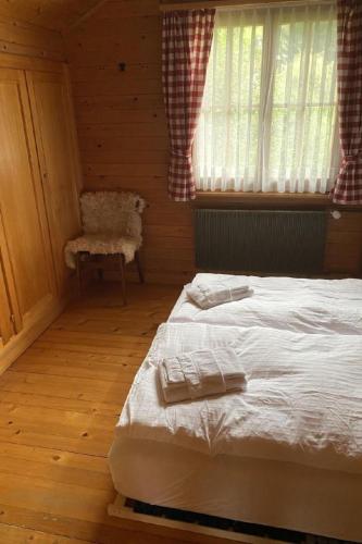 Apartment Chalet Bacchus - OG by Interhome in Серен Берг