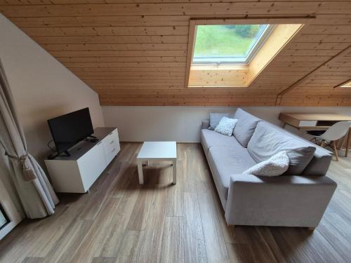 Apartment Rothornblick by Interhome in Флулі