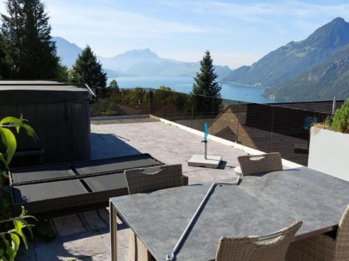 Holiday Home Villa Seelisberg mit Jacuzzi und Panoramablick by Interhome in Seelisberg