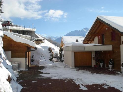 Apartment Chalet Abendstern by Interhome in 阿爾比嫩