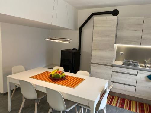 Holiday Home Rustico Monti di Rima by Interhome in Prato Sorniko
