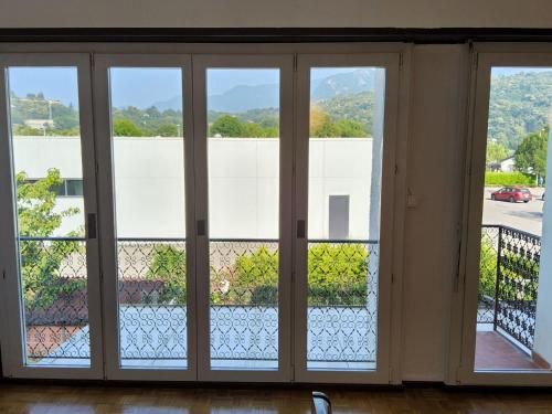Holiday Home Haus in Agno by Interhome – khách sạn tại Agno