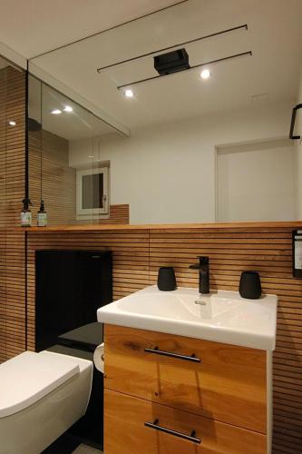 Apartment Casa Suvita - Alpine Luxury Apartment by Interhome in Surcuolm