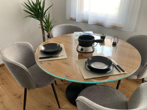 Apartment Casa Suvita - Alpine Luxury Apartment by Interhome in Surcuolm
