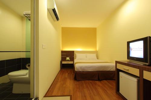 room detail thumbnail 0