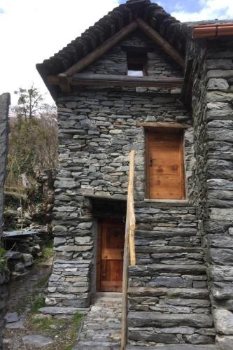Holiday Home Rustikales Ca'd'Damunt by Interhome in Cevio