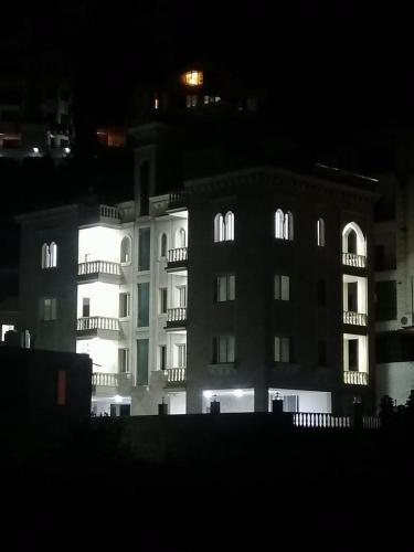 Amaret Raouf Furnished Apartments in Bhamdoun