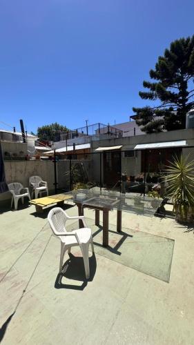 Amorrortu's House - Spacious House Meters Away from Palermo in Colegiales