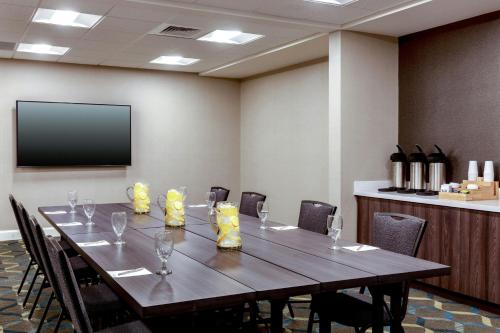 Residence Inn Worcester - image 9