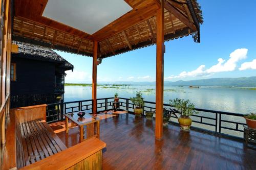 . Myanmar Treasure Resorts Inle