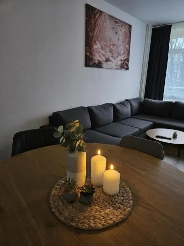 Large Central Apartment - MODERN & Fully Equipped - near fair in Köln, Deutschland