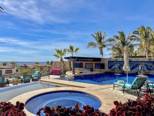 4 BR Beachfront Villa Paradise at Novaispania
