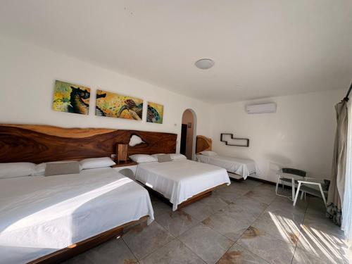Dos Mundos Pacific Resort in Guatemala City