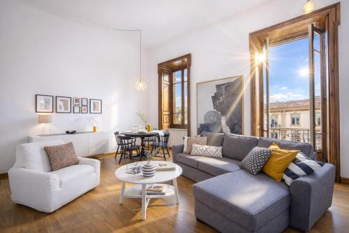 Casa Frangiò Modern Apartment Historical Centre - Authentic Neapolitan Apartment for Families and Friends