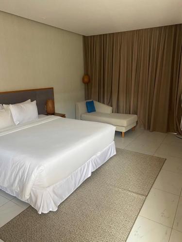 Private Rooftop Pool Villa Wyndham Garden Bai Dai in Phuoc Ha